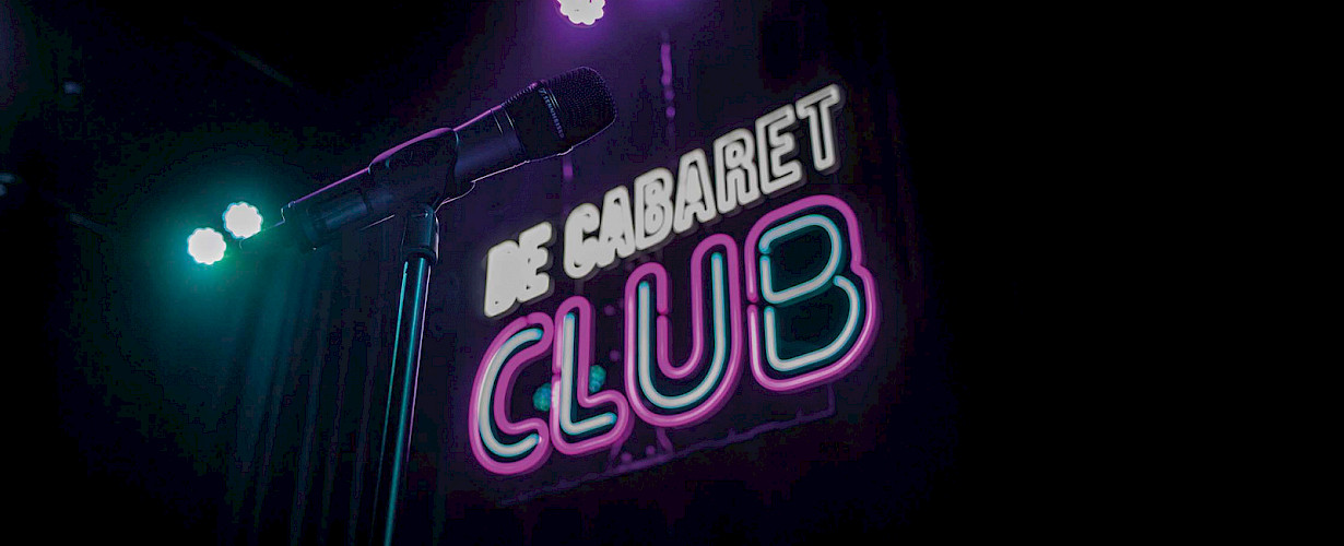 De Cabaret Club, Vier korte cabaretvoorstellingen
