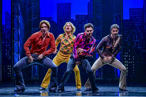 Saturday Night Fever-3