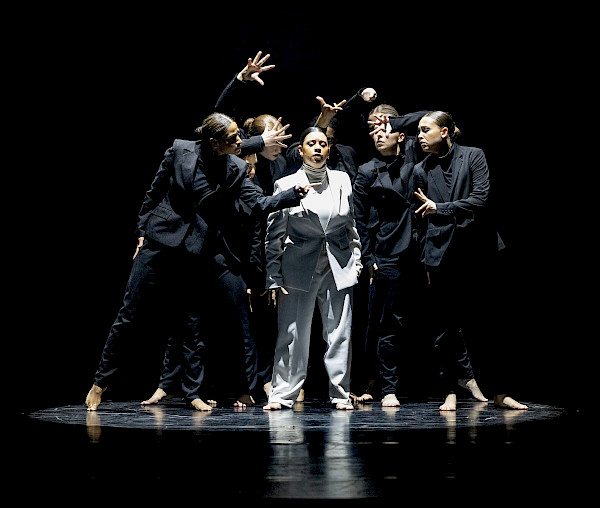 Oxygen - Jennifer Romen-2