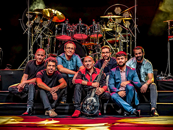 bROTHERS iN bAND-2