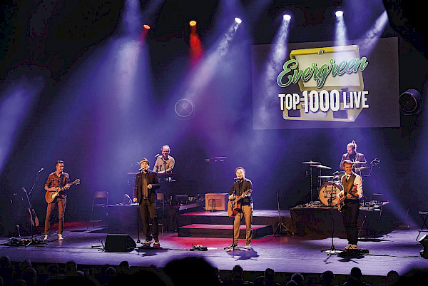 Evergreen Top 1000 Live!-1