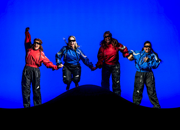 Opvliegers: Op Safari!-1