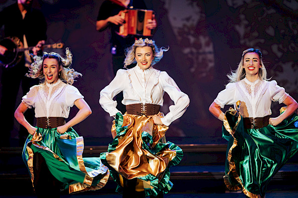 Rhythm of the Dance-1