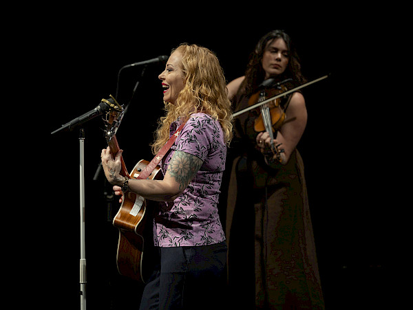 Anneke van Giersbergen-3